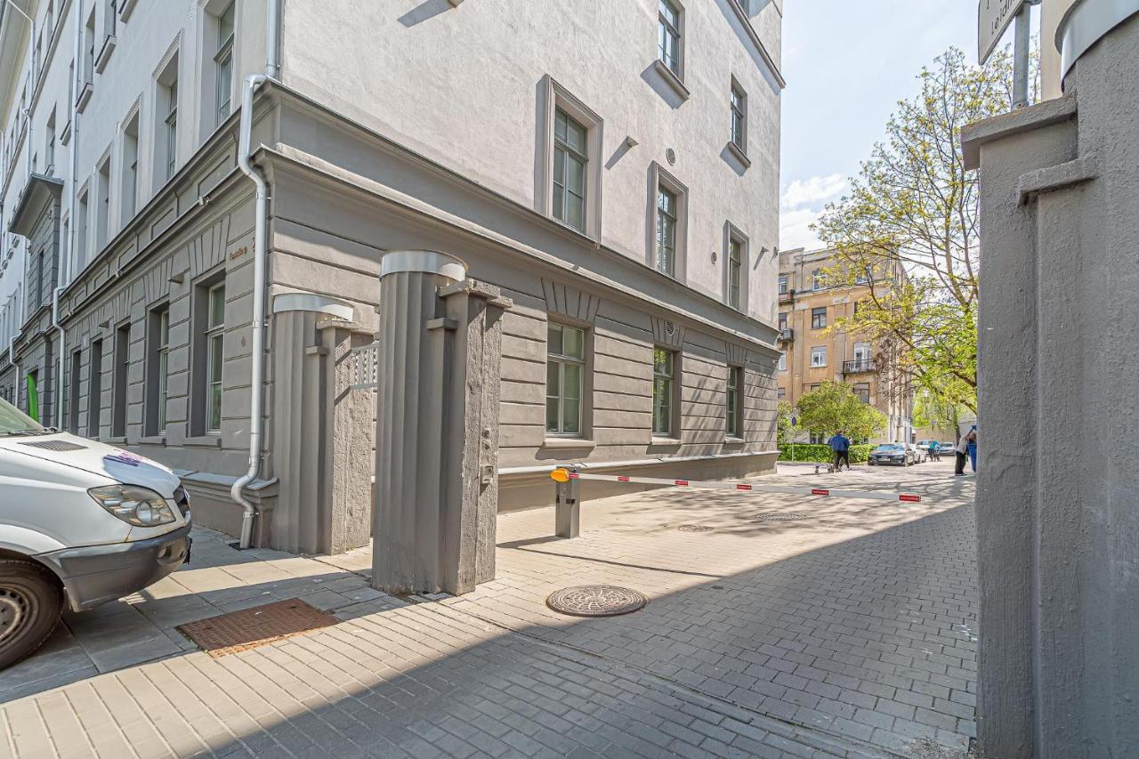 Ministerija Loft Apartment With Parking & Ac Kaunas Bagian luar foto